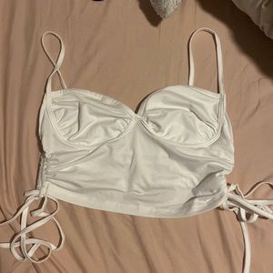 Cute white going out top with scrunched tied up sides